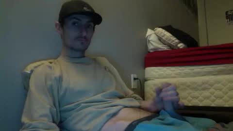 Snapshot of skater_v2 chatting on December 17, 10:54 am Christopher online show from December 17, 10:54 am