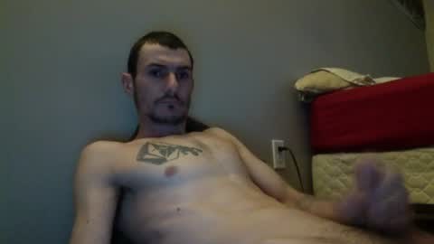 Snapshot of skaterpunk_1992 chatting on July 17, 10:00 am skaterpunk_1992 online show from July 17, 10:00 am