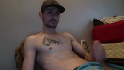 Snapshot of skaterpunk_1992 chatting on July 22, 9:17 pm skaterpunk_1992 online show from July 22, 9:17 pm