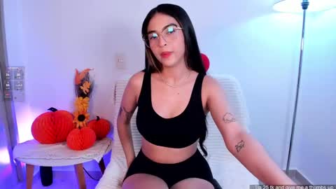 Snapshot of skeeter_cb chatting on October 27, 6:01 pm Skeete CHRISTMAS SHOW THIS DECEMBER 24 CHECK OUT MY AMAZON LIST AND MAKE ME HAPPY online show from October 27, 6:01 pm