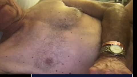 Snapshot of skima48 chatting on November 6, 10:43 pm skima48 online show from November 6, 10:43 pm