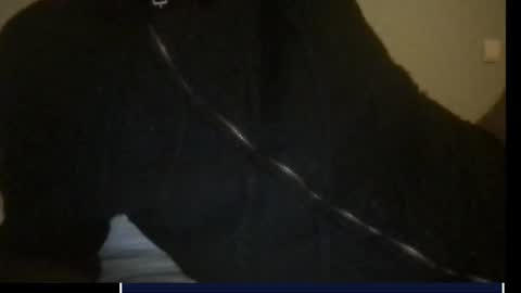 Snapshot of skima48 chatting on November 15, 1:25 am skima48 online show from November 15, 1:25 am