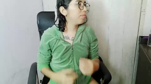 skinny333x online show from July 30, 3:11 pm