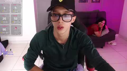 skinny_bigcock20 online show from June 27, 11:21 pm