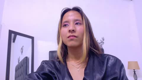 Snapshot of skinny_hottie18 chatting on January 18, 4:31 pm skinny_hottie18 online show from January 18, 4:31 pm