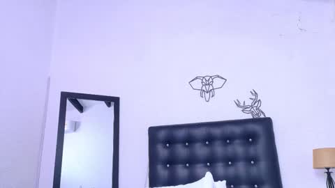 Snapshot of skinny_hottie18 chatting on March 7, 5:49 pm skinny_hottie18 online show from March 7, 5:49 pm
