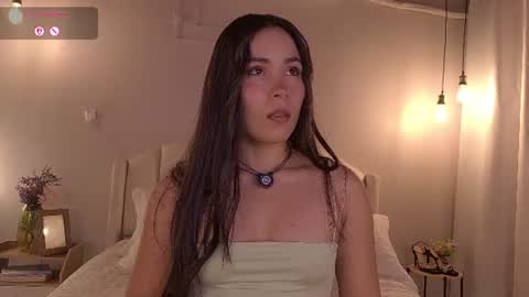 Snapshot of skinny_loren chatting on July 3, 2:51 am Loren Moreno online show from July 3, 2:51 am