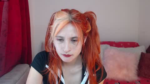 Snapshot of skinny_raven chatting on January 13, 10:03 pm Marion online show from January 13, 10:03 pm