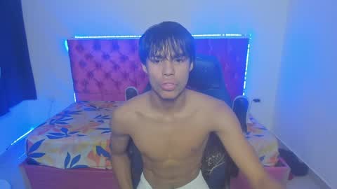 sam online show from May 24, 5:01 am
