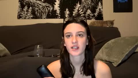 skinnyangel21 online show from March 6, 4:53 am