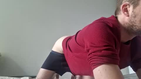 skinnyb24 online show from May 13, 1:30 pm