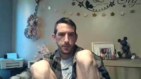 Snapshot of skinnybigcock2 chatting on April 8, 6:46 am SkinnyBigCock2 online show from April 8, 6:46 am