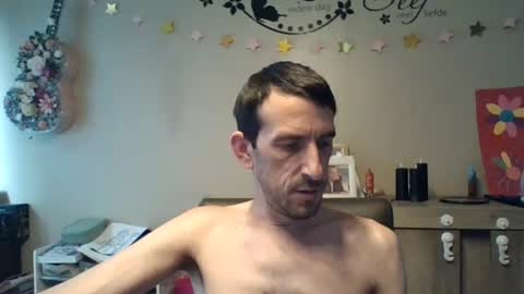 SkinnyBigCock2 online show from August 4, 4:20 pm