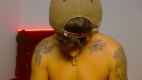 skinnydevil1 online show from March 2, 4:14 am