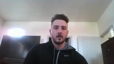 Snapshot of skinnyguylongdick1 chatting on December 8, 8:58 pm skinnyguylongdick1 online show from December 8, 8:58 pm