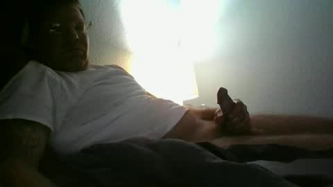 Snapshot of skinnymeat858205 chatting on November 18, 5:01 am skinnymeat858205 online show from November 18, 5:01 am