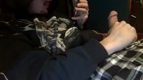 Snapshot of skinnypole6 chatting on March 2, 8:59 pm skinnypole6 online show from March 2, 8:59 pm
