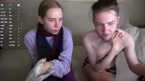 Snapshot of skip_london chatting on October 3, 8:28 pm Andrew online show from October 3, 8:28 pm