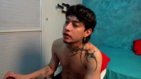 sky_wild online show from February 14, 7:10 pm