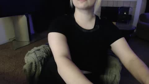 SKYLE   online show from January 17, 6:57 am