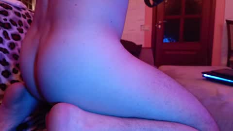 skyburn54 online show from January 5, 1:24 am