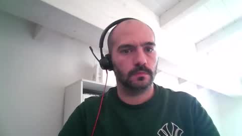 Snapshot of skydanma chatting on March 23, 2:21 pm skydanma online show from March 23, 2:21 pm