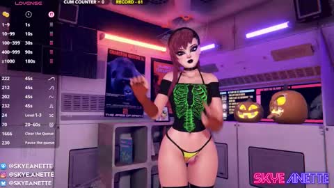 Snapshot of skyeanette chatting on October 25, 1:13 am SkyeAnette online show from October 25, 1:13 am