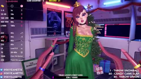 Snapshot of skyeanette chatting on December 19, 2:18 am SkyeAnette online show from December 19, 2:18 am