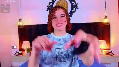 Snapshot of skyee_angel chatting on June 24, 7:24 pm Angel online show from June 24, 7:24 pm