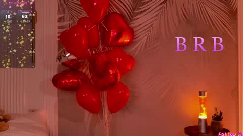 Snapshot of skyeyes__ chatting on February 13, 11:17 am Ann online show from February 13, 11:17 am