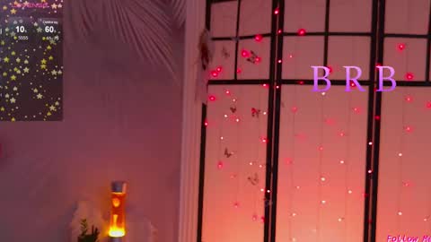 Snapshot of skyeyes__ chatting on March 1, 9:40 am Ann online show from March 1, 9:40 am