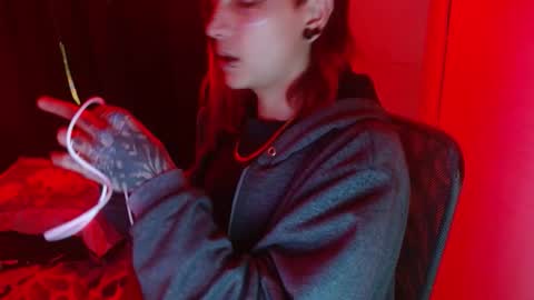 reep online show from September 11, 3:17 am