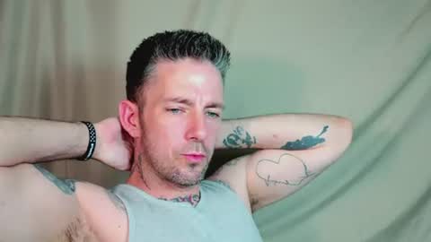 Snapshot of skylarrgrey chatting on June 15, 4:58 am SkylarGrey online show from June 15, 4:58 am