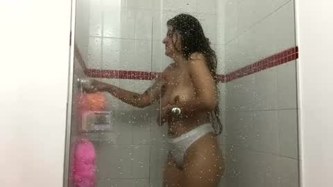 Snapshot of skyler1195 chatting on January 14, 6:49 pm Skyler online show from January 14, 6:49 pm