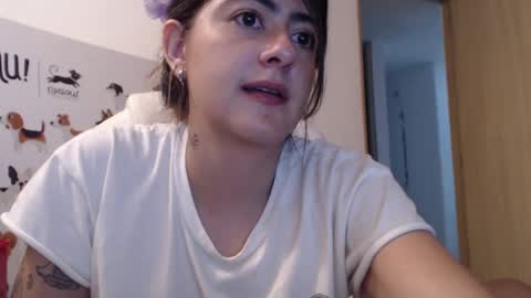 Snapshot of skyler1195 chatting on January 17, 11:29 pm Skyler online show from January 17, 11:29 pm