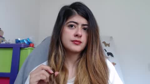 Snapshot of skyler1195 chatting on February 16, 6:32 pm Skyler online show from February 16, 6:32 pm