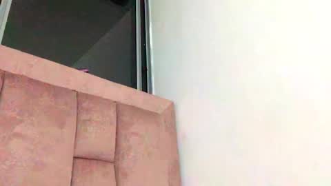 Snapshot of skyler1195 chatting on September 12, 1:49 am Skyler online show from September 12, 1:49 am