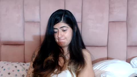 Snapshot of skyler1195 chatting on June 2, 4:14 am Skyler online show from June 2, 4:14 am