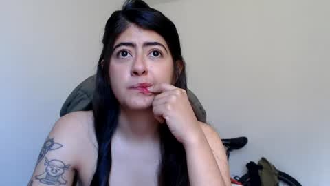 Snapshot of skyler1195 chatting on July 24, 5:00 pm Skyler online show from July 24, 5:00 pm