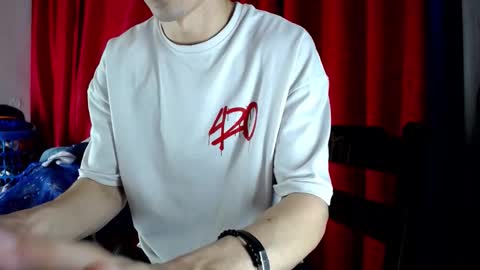 Skyler online show from March 4, 3:01 am