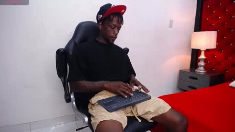 SKYLERBIGXXX online show from September 26, 4:38 am