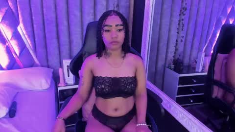 skylerbloom online show from April 24, 9:12 am
