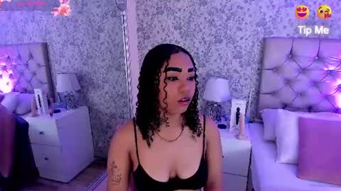 skylerbloom online show from August 3, 8:45 pm