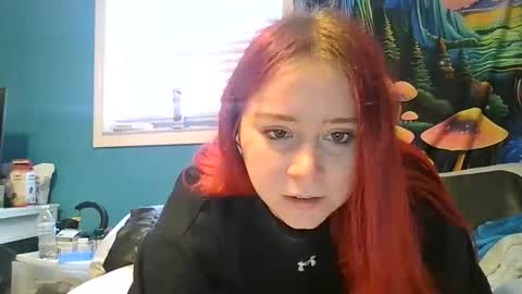 Snapshot of skylerrayy chatting on October 17, 4:20 pm skylerrayy online show from October 17, 4:20 pm