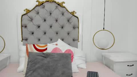 Skyler online show from June 30, 3:40 am
