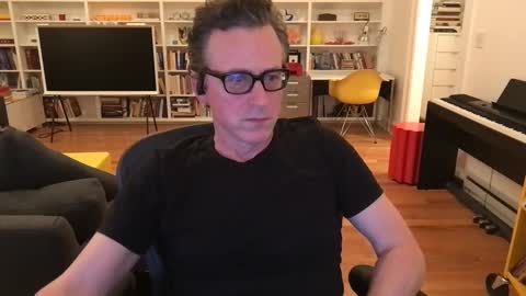 Snapshot of skyline3371 chatting on October 5, 4:33 am Skyline3371 online show from October 5, 4:33 am