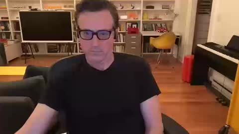 Snapshot of skyline3371 chatting on October 14, 5:30 am Skyline3371 online show from October 14, 5:30 am