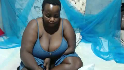 Snapshot of skylla07 chatting on May 31, 4:31 am sheliah online show from May 31, 4:31 am