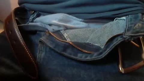 Snapshot of skypylot chatting on November 17, 6:03 pm ResqPylot2 online show from November 17, 6:03 pm