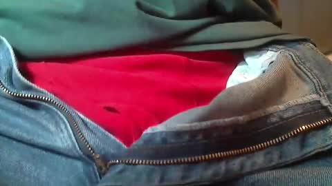 Snapshot of skypylot chatting on February 8, 5:05 pm ResqPylot2 online show from February 8, 5:05 pm